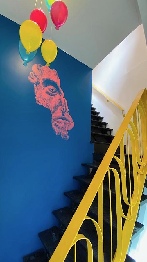 Kunst Apartment Банкок Екстериор снимка