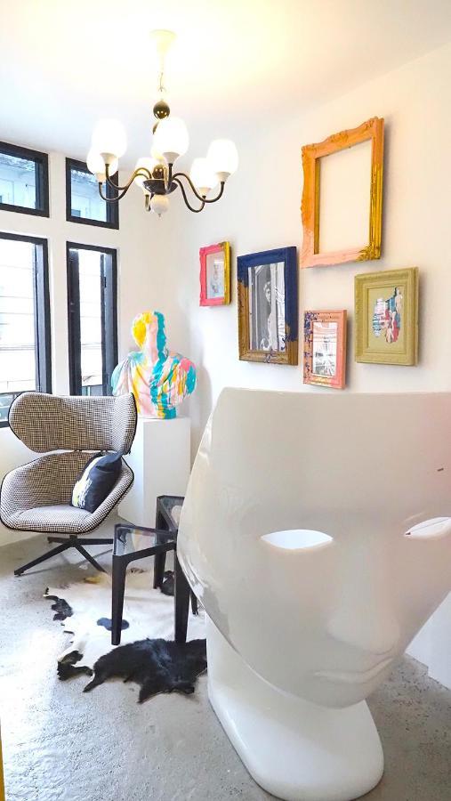 Kunst Apartment Банкок Екстериор снимка