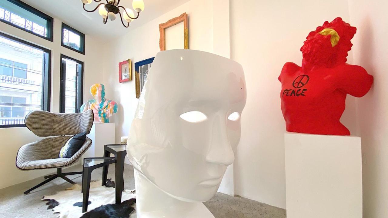 Kunst Apartment Банкок Екстериор снимка